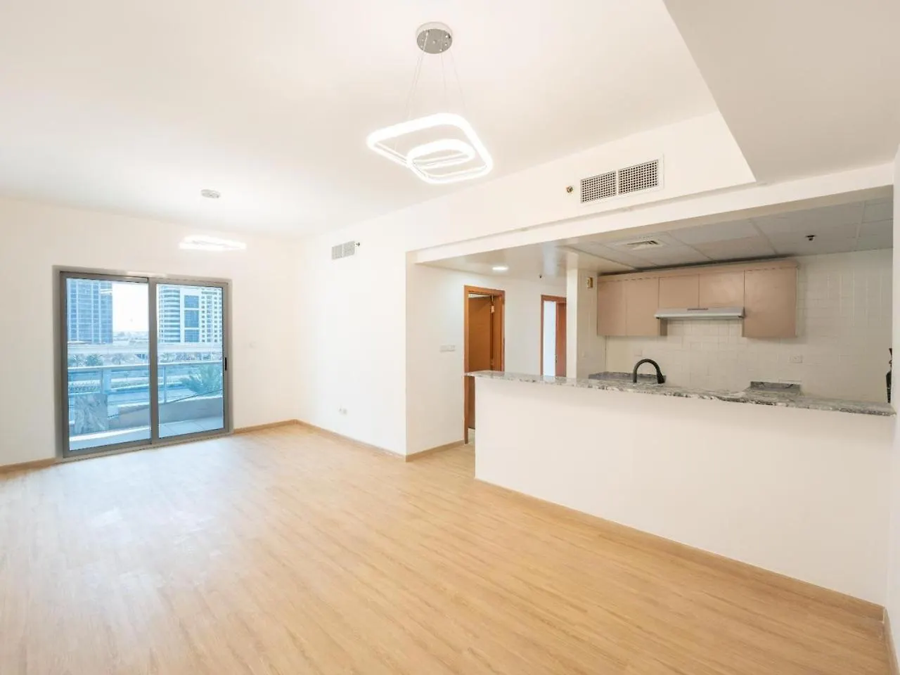 Amiqa Homes Dubai Marina United Arab Emirates