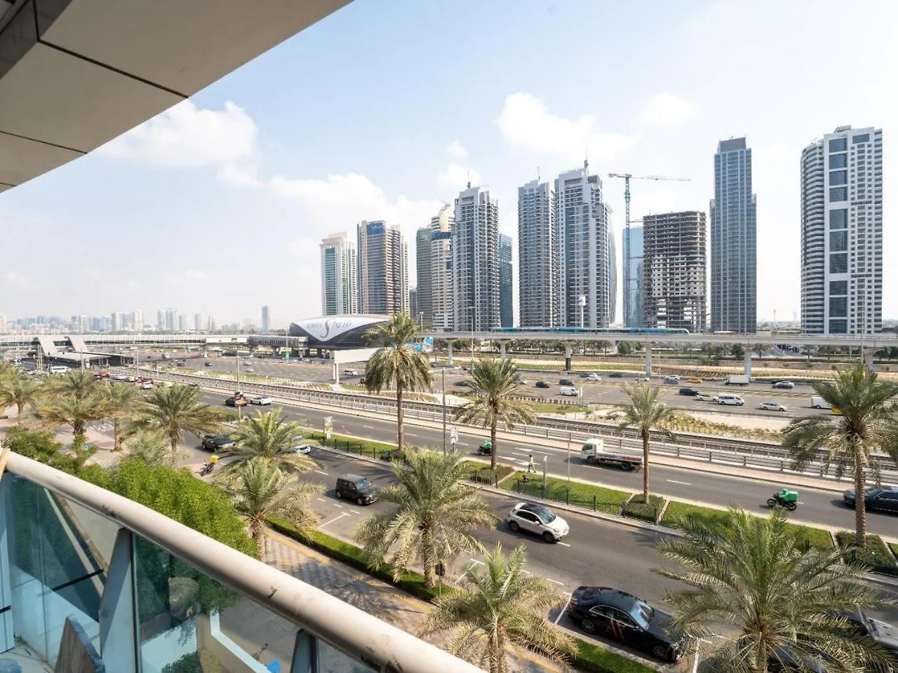 Amiqa Homes Dubai Marina